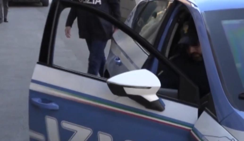 Auto della polizia
